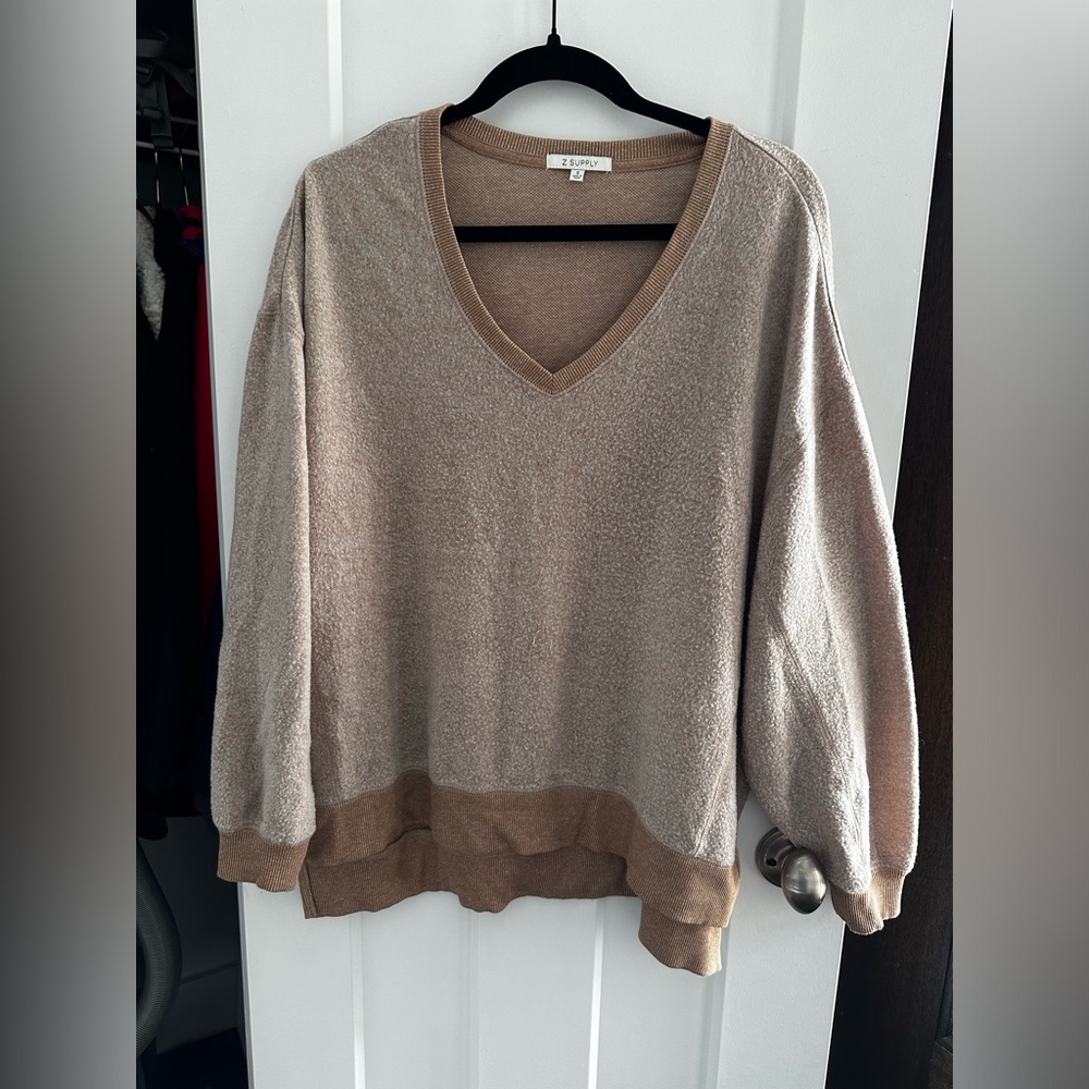 Z Supply v-neck sweater size small